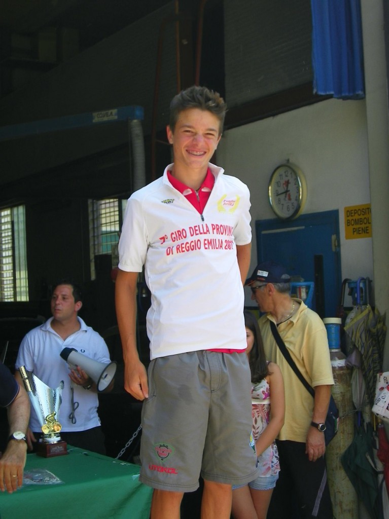Emanuele D'Alessandro con la maglia di leader del Giro della Provincia